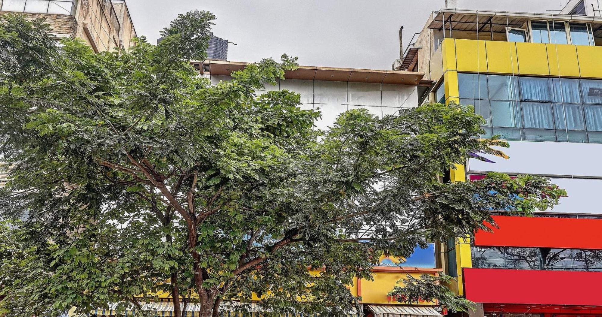 Collection O Vijaya Lakshmi Residency Near Ragigudda Sri Prasanna Anjaneyaswamy Temple Otel Bangalore Dış mekan fotoğraf